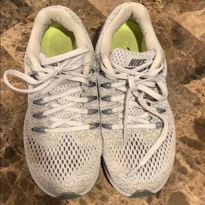 Women’s Nike Zoom All Out running sneaker